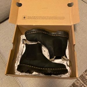 Dr. Martens Leonore Chelsea Boot